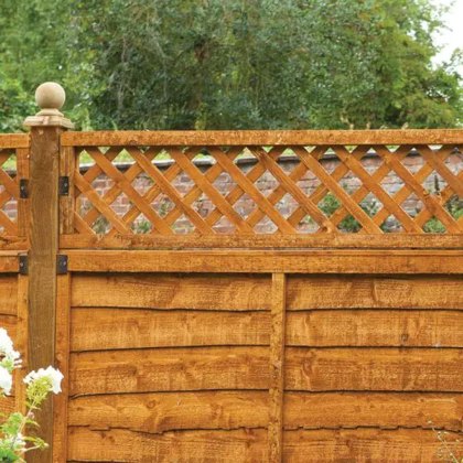 2' x 6'  Forest Diamond Lattice Fence Topper