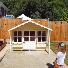 6x6 Shire Pixie Playhouse - with little girl