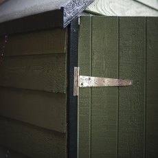 Hinge detail on 4 x 3 Shire Overlap Shed with Double Doors - Windowless