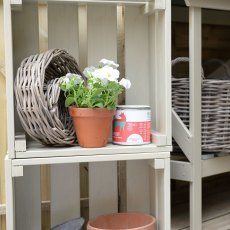 Thorndown Wood Paint 750ml- Cow Parsley White - Painted on wooden frame - Close up