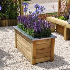 Forest Cambridhe Planter 100 x 50 - in situ