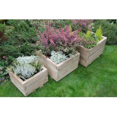 Forest Kendal Square Planter - Set of three - in use