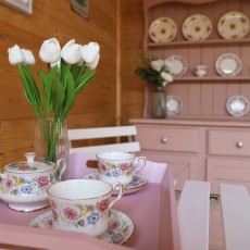 4mx3m Mercia Home Office Log Cabin (28mm To 44mm Logs) - dresser and table