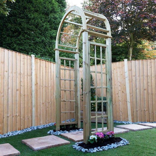 Mercia Pressure Treated Curved Arch - insitu