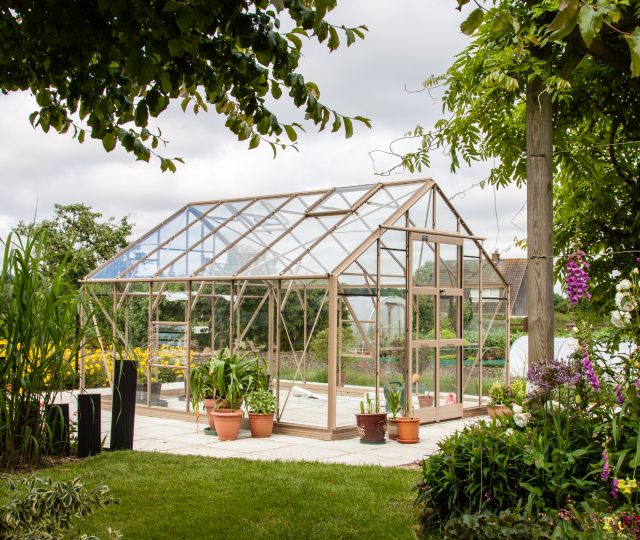 Elite Belmont Greenhouse